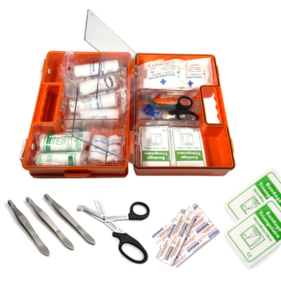 Equipamentos médicos da emergência plástica